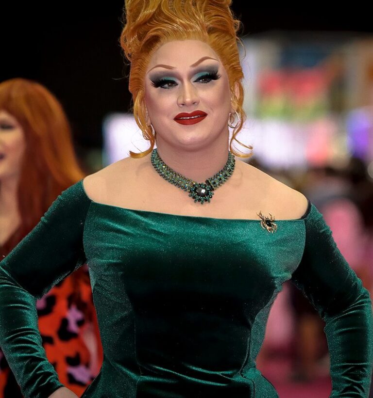 Is Jinkx Monsoon Trans?