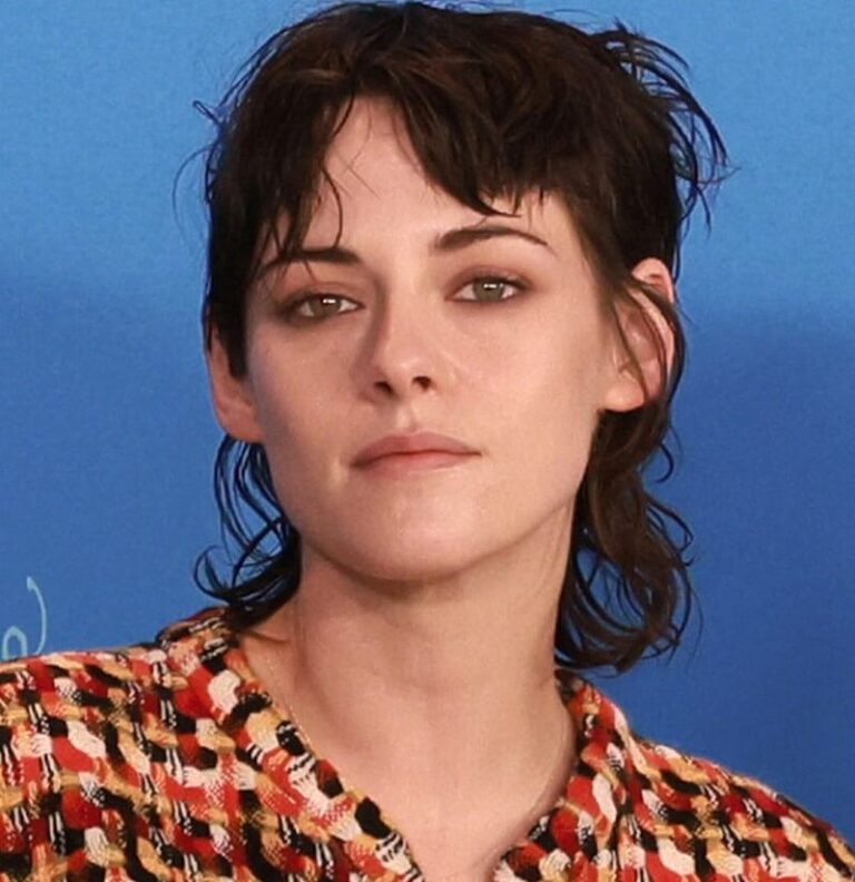 Is Kristen Stewart Trans?